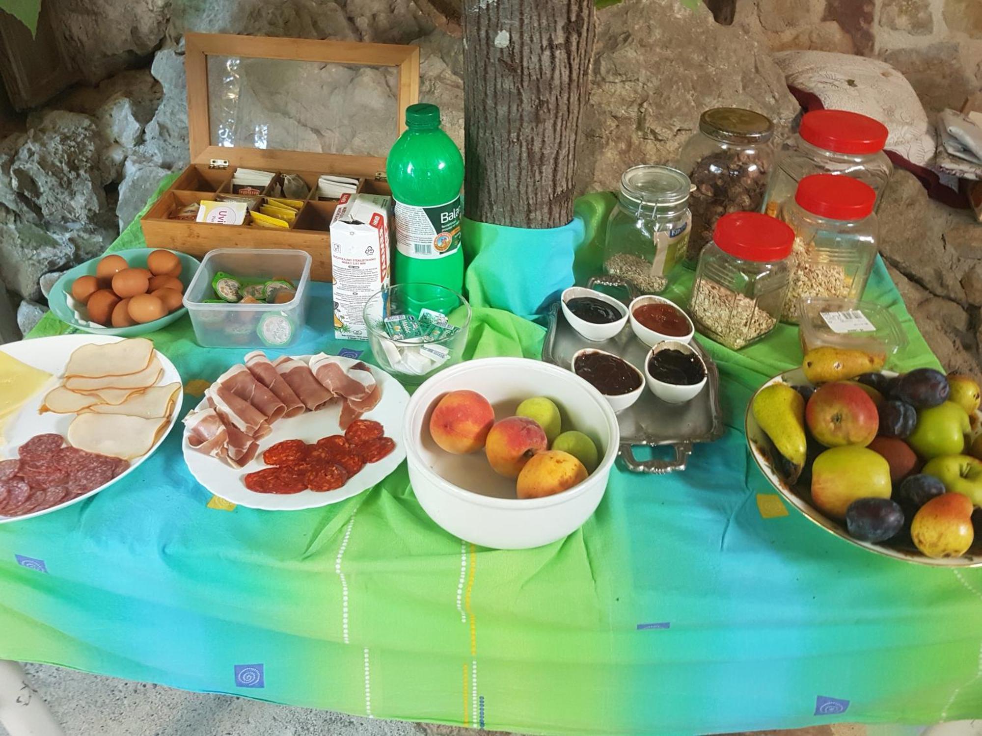 Adriatrek Bed & BreakfastPetrovac エクステリア 写真